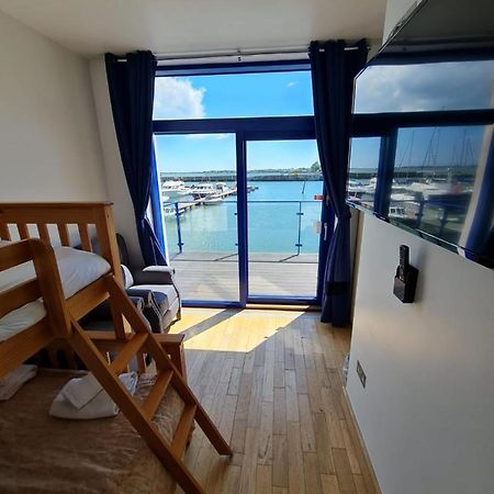 Carlingford Marina Apartments Екстер'єр фото